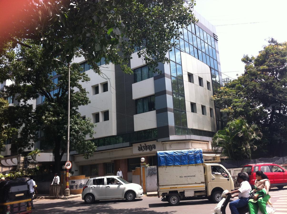 Hotel Ashirwad Pune Exteriör bild